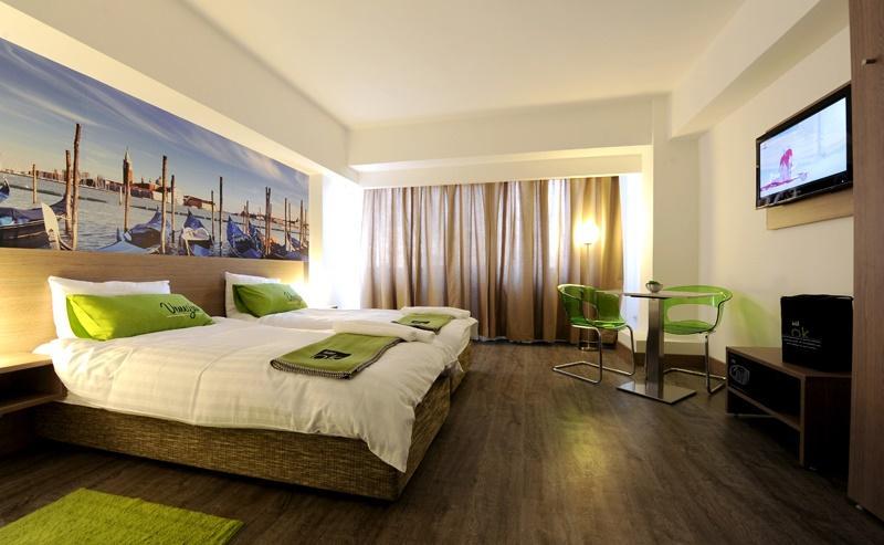 Hotel Ibis Styles Skopje Exterior foto