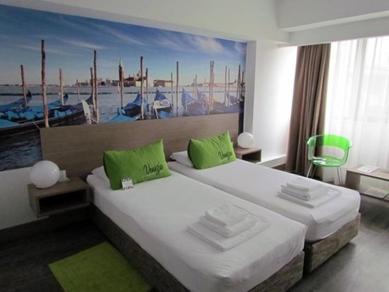 Hotel Ibis Styles Skopje Exterior foto