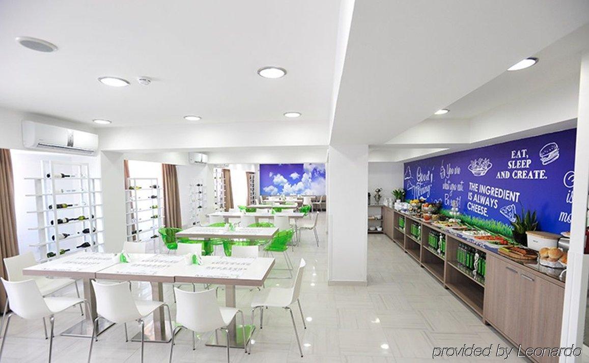 Hotel Ibis Styles Skopje Exterior foto