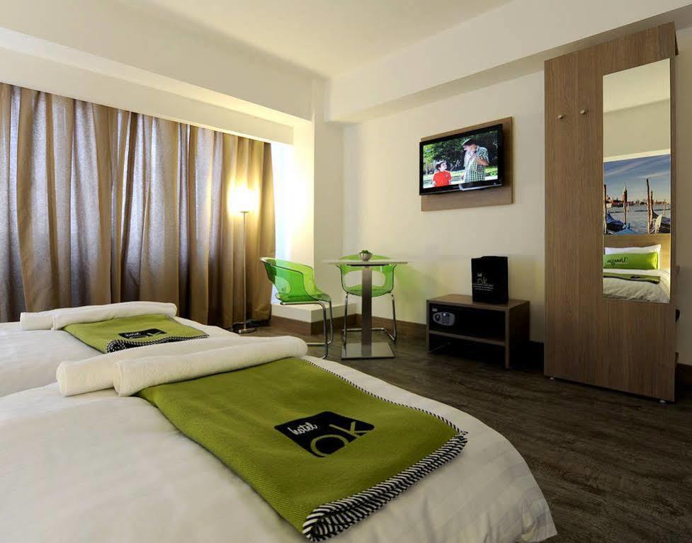 Hotel Ibis Styles Skopje Exterior foto