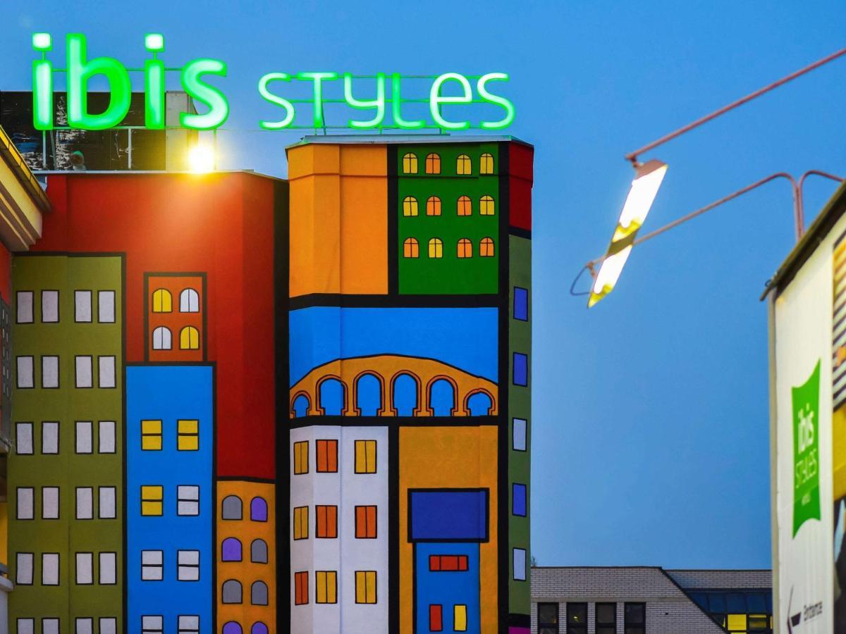 Hotel Ibis Styles Skopje Exterior foto